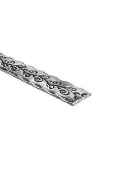 Pasamanos con dibujo floreado de pletina 40 x 8 mm - Arteferro
