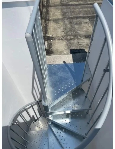 Escalera Clima instalada en Barcelona - vista 2